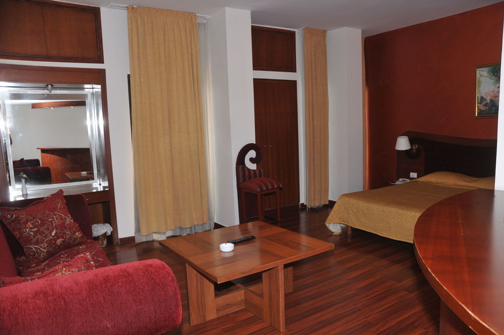Legend Hotel Beirut Ngoại thất bức ảnh